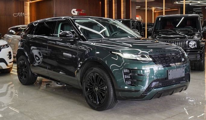 Новый Land Rover Range Rover Evoque P250 II Рестайлинг, 2.0 л, 2024 в Дубае от Najem Motors Зеленый цвет. Китайская | AUTO.AE