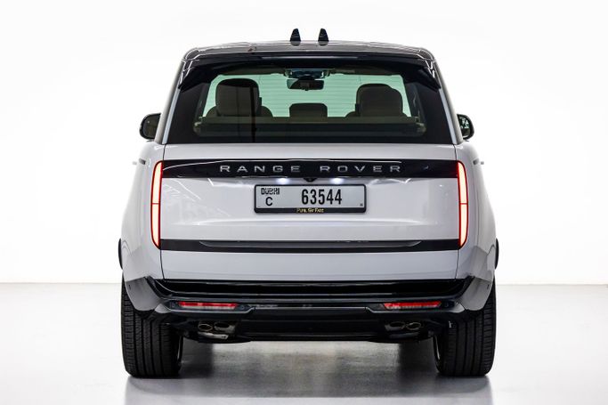 Land Rover Range Rover P530 MHEV V, 2024 внедорожник 5 дв. бизнес класса в Дубае от POF RENTAL белый цвет | AUTO.AE