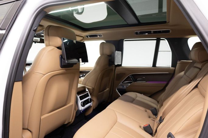 Land Rover Range Rover P530 MHEV V, 2024 внедорожник 5 дв. бизнес класса в Дубае от POF RENTAL белый цвет | AUTO.AE
