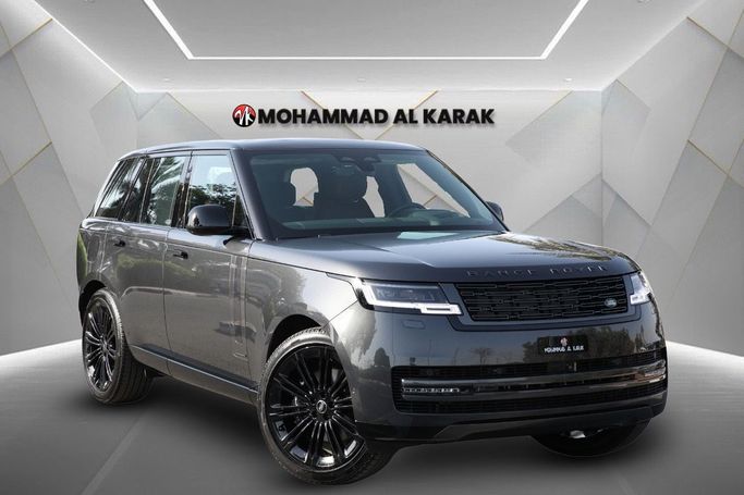 Новый Land Rover Range Rover P530 MHEV V, 4.4 л, 2025 в Дубае от Mohammad Alkarak Motors Серый цвет. GCC | AUTO.AE