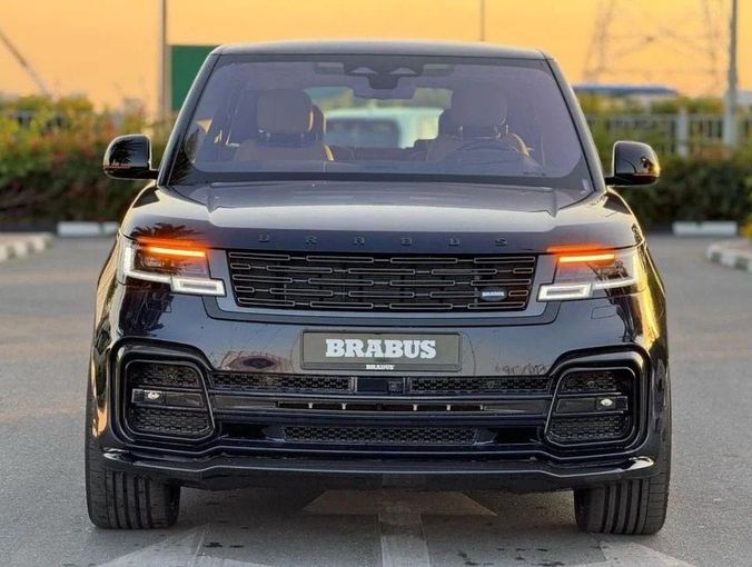 Новый Land Rover Range Rover D350 MHEV Long V, 3.0 л, 2023 в Дубае от Royal Motors Черный цвет. GCC | AUTO.AE
