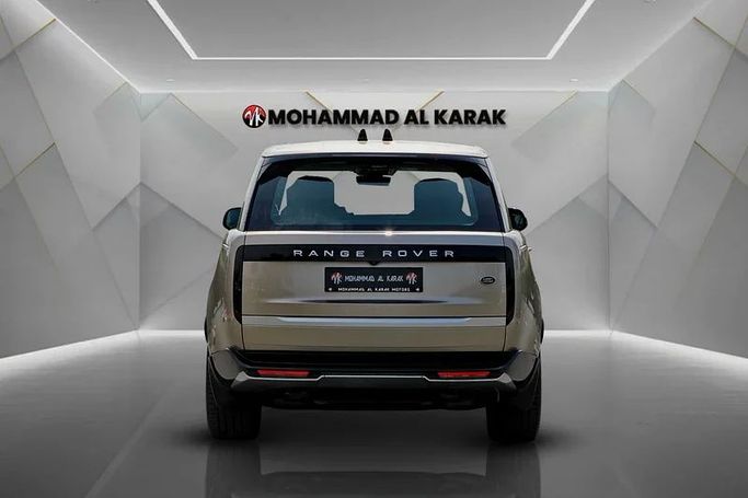 مستعملة Land Rover Range Rover P530 MHEV V, 4.4 l, 2022 في في دبي من Mohammad Alkarak Motors، اللون ذهبي. مواصفات الخليج | AUTO.AE