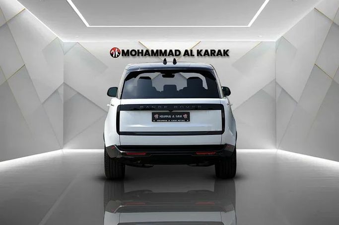 جديدة Land Rover Range Rover P400 MHEV V, 3.0 l, 2025 في في دبي من Mohammad Alkarak Motors، اللون أبيض. أخرى | AUTO.AE