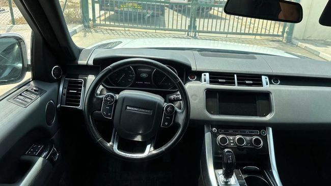 Подержанный Land Rover Range Rover IV, 5.0 л, 2014 в Дубае от Soltan Auto Белый цвет. Американская | AUTO.AE