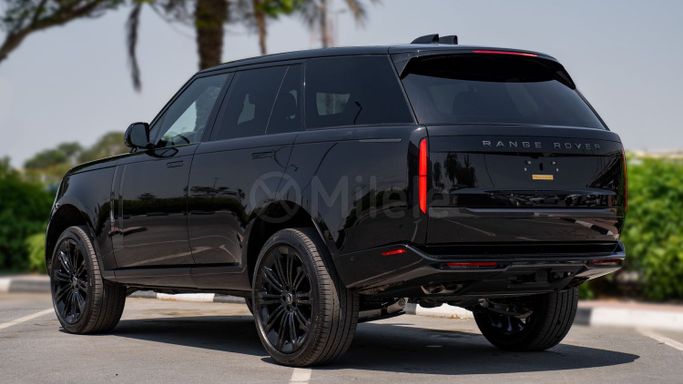 New Land Rover Range Rover P530 MHEV V, 4.4 l, 2025 in Dubai by Milele, Black color. Other | AUTO.AE