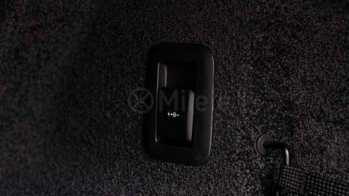 New Land Rover Range Rover P530 MHEV V, 4.4 l, 2025 in Dubai by Milele, Black color. Other | AUTO.AE