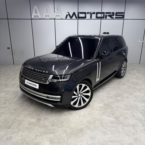 Used Land Rover Range Rover P530 MHEV V, 4.4 l, 2023 in Dubai by AAA Motors, Black color. GCC Specs | AUTO.AE