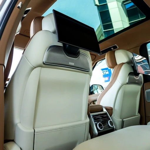 Used Land Rover Range Rover P530 MHEV V, 4.4 l, 2023 in Dubai by Q Motors, White color. GCC Specs | AUTO.AE