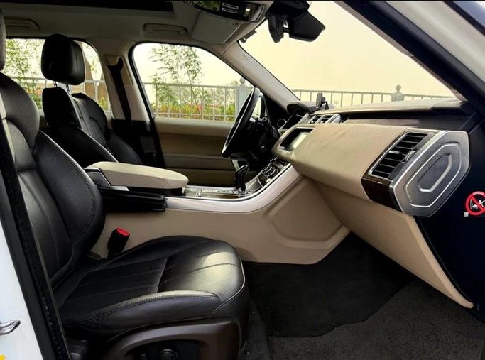 جديدة Land Rover Range Rover Sport شد الوجه الثاني, 3.0 l, 2017 في في دبي من Alta Class Motors، اللون أبيض. مواصفات الخليج | AUTO.AE