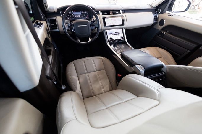 Used Land Rover Range Rover Sport II Facelift, 3.0 l, 2018 in Dubai by Linda Cars, Black color. GCC Specs | AUTO.AE