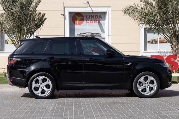 Used Land Rover Range Rover Sport II Facelift, 3.0 l, 2018 in Dubai by Linda Cars, Black color. GCC Specs | AUTO.AE