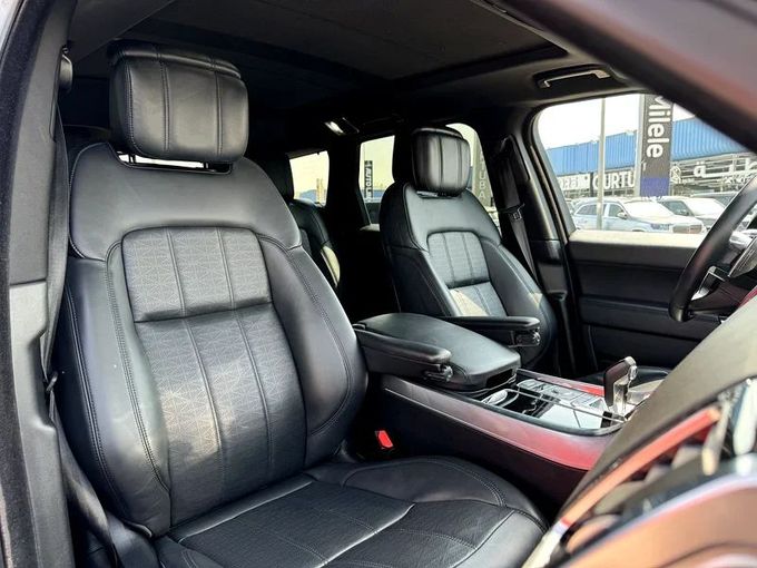 Подержанный Land Rover Range Rover Sport II Рестайлинг, 3.0 л, 2018 в Дубае от Nice Cars Motos Серый цвет. Американская | AUTO.AE