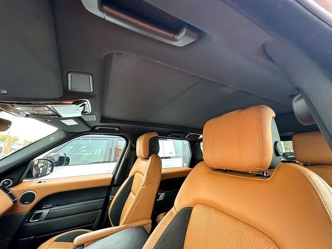 Подержанный Land Rover Range Rover Sport II Рестайлинг, 3.0 л, 2020 в Дубае от Formula Motors Серебристый цвет. GCC | AUTO.AE