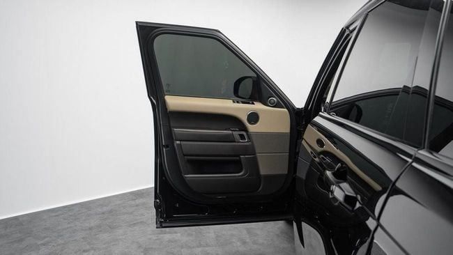 Used Land Rover Range Rover Sport II Facelift, 3.0 l, 2021 in Dubai by Al Ain Class Motors, Black color. GCC Specs | AUTO.AE