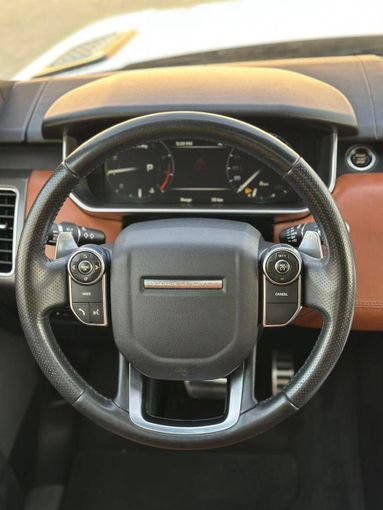 Подержанный Land Rover Range Rover Sport II, 3.0 л, 2016 в Дубае от Alzahiah Cars Белый цвет. Европейская | AUTO.AE