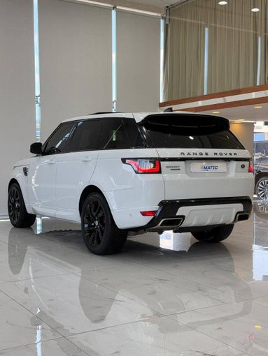 Новый Land Rover Range Rover Velar I, 3.0 л, 2023 в Дубае от 4 Matic Motors Белый цвет. GCC | AUTO.AE