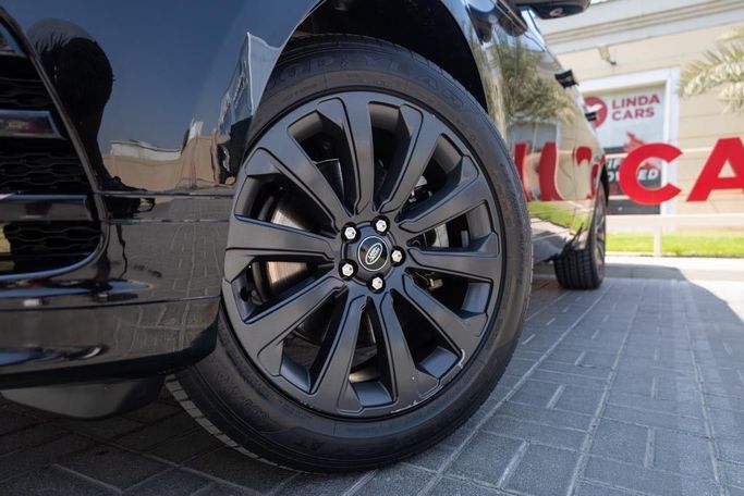Used Land Rover Range Rover Velar I, 2.0 l, 2022 in Dubai by Linda Cars, Black color. European Specs | AUTO.AE