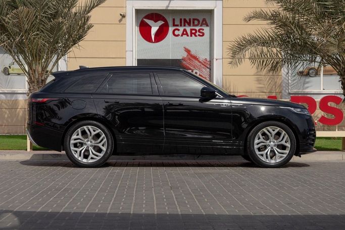 Подержанный Land Rover Range Rover Velar I, 2.0 л, 2022 в Дубае от Linda Cars Черный цвет. GCC | AUTO.AE