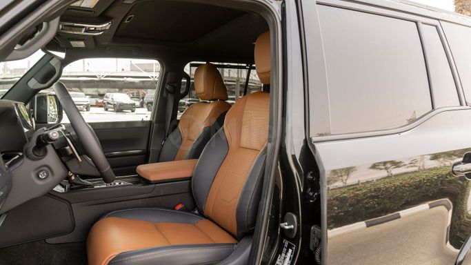 Новый Lexus GX 550 III, 3.4 л, 2025 в Дубае от Milele Черный цвет. Other | AUTO.AE