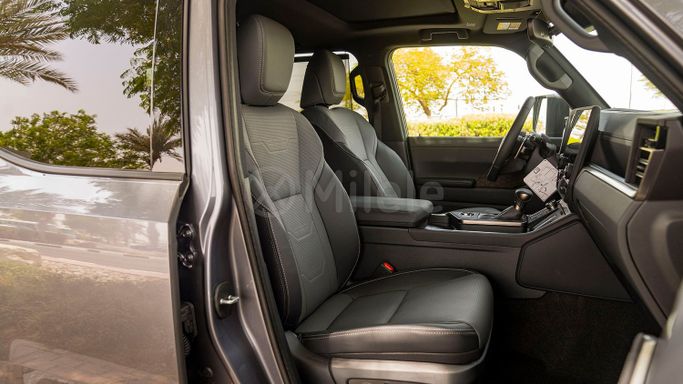 Новый Lexus GX 550 III, 3.4 л, 2025 в Дубае от Milele Серый цвет. Other | AUTO.AE