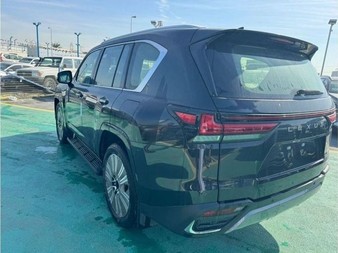 Новый Lexus LX 500d IV, 3.3 л, 2024 в Дубае от Mohamed Hakim Motors Черный цвет. GCC | AUTO.AE