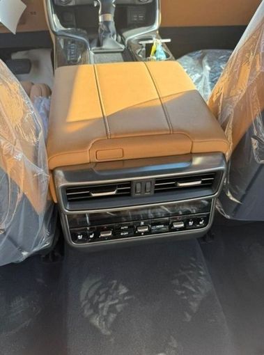 Новый Lexus LX 500d IV, 3.3 л, 2024 в Дубае от Mohamed Hakim Motors Белый цвет. GCC | AUTO.AE