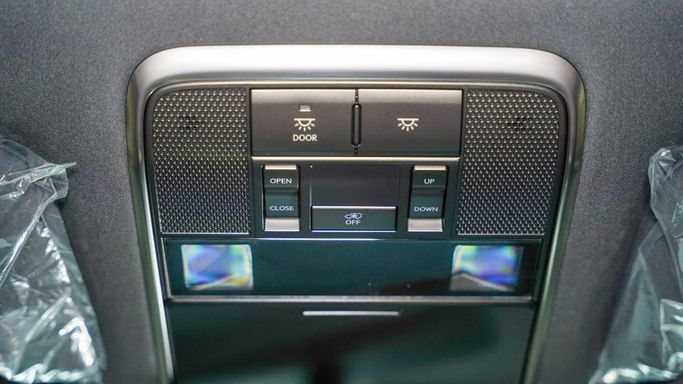Новый Lexus LX 600 IV, 3.4 л, 2025 в Дубае от Najem Motors Серый цвет. GCC | AUTO.AE