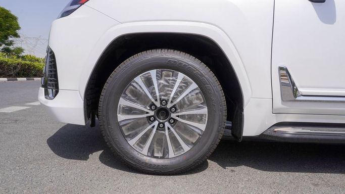 New Lexus LX 600 IV, 3.4 l, 2025 in Dubai by Najem Motors, White color. GCC Specs | AUTO.AE