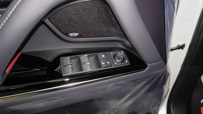 New Lexus LX 600 IV, 3.4 l, 2025 in Dubai by Najem Motors, White color. GCC Specs | AUTO.AE