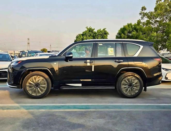 Новый Lexus LX 600 IV, 3.4 л, 2024 в Дубае от SK Motors Черный цвет. Other | AUTO.AE
