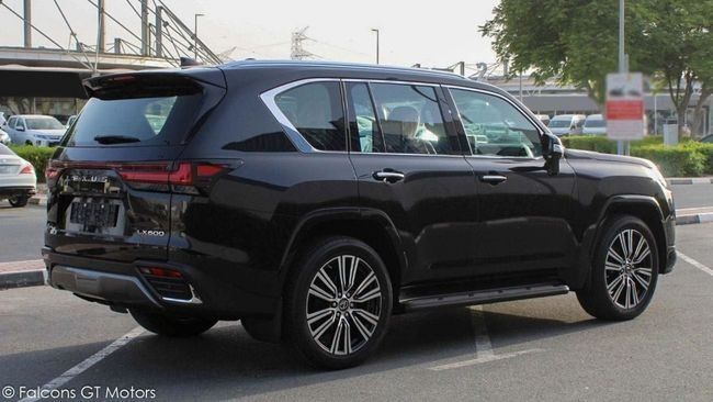 Новый Lexus LX 600 IV, 3.4 л, 2024 в Дубае от Falcons GT Motors FZCO Черный цвет. GCC | AUTO.AE