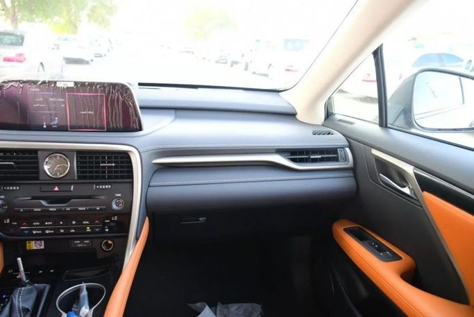 Новый Lexus RX 350 V, 2.4 л, 2022 в Дубае от Mohamed Hakim Motors Белый цвет. GCC | AUTO.AE