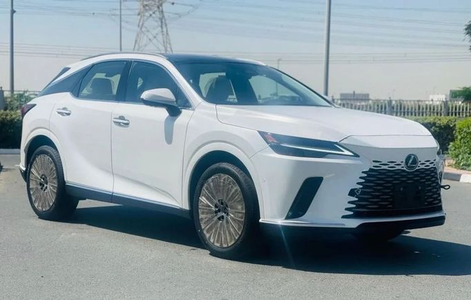 Новый Lexus RX 350h V, 2.5 л, 2024 в Дубае от Mohamed Hakim Motors Белый цвет. GCC | AUTO.AE