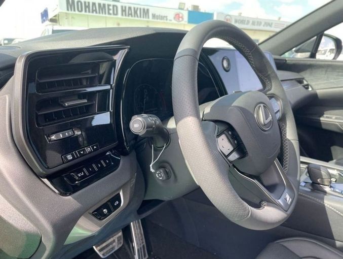 Новый Lexus RX 350 V, 2.4 л, 2023 в Дубае от Mohamed Hakim Motors Черный цвет. Other | AUTO.AE