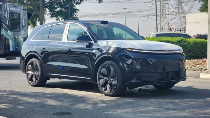 New LiXiang L6, 1.5 l, 2024 in Dubai by Alwan Global Cars, Black color. Other | AUTO.AE