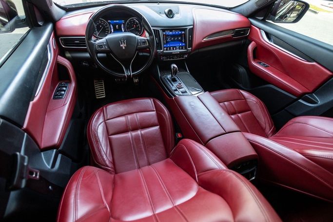 Подержанный Maserati Levante I, 3.0 л, 2017 в Дубае от Linda Cars Черный цвет. GCC | AUTO.AE