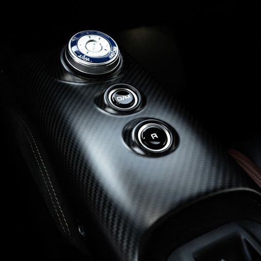 Maserati MC20, 2023 رياضي كوبيه للتأجير في في دبي من DEIZ، اللون أسود | AUTO.AE