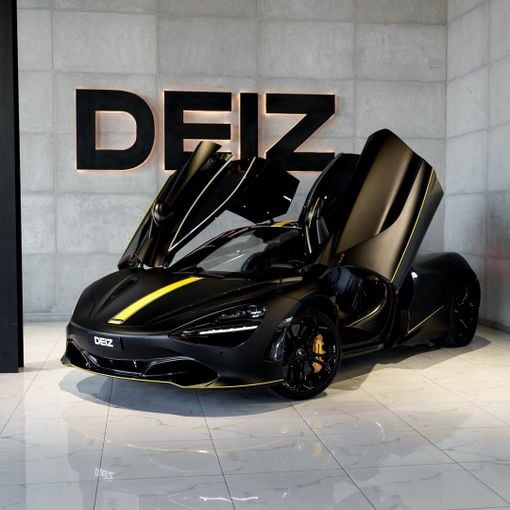 McLaren 720S, 2022 sport coupe for rent in Dubai by DEIZ, black color | AUTO.AE