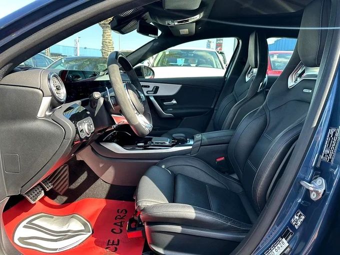 Подержанный Mercedes-Benz A-Class AMG 45 AMG S II (W177), 2.0 л, 2021 в Дубае от Nice Cars Motos Синий цвет. GCC | AUTO.AE