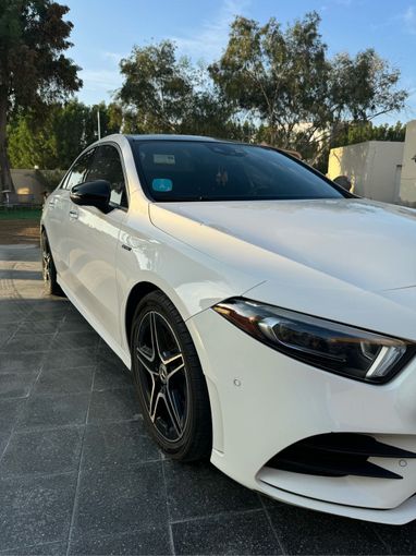 مستعملة Mercedes-Benz A-Class 220 IV (W177), 2.0 l, 2020 في في دبي، اللون أبيض. المواصفات الأمريكية | AUTO.AE