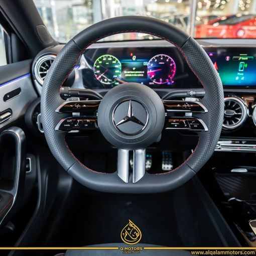 Новый Mercedes-Benz A-Class 180 IV (W177) Рестайлинг, 1.3 л, 2025 в Дубае от Q Motors Черный цвет. GCC | AUTO.AE