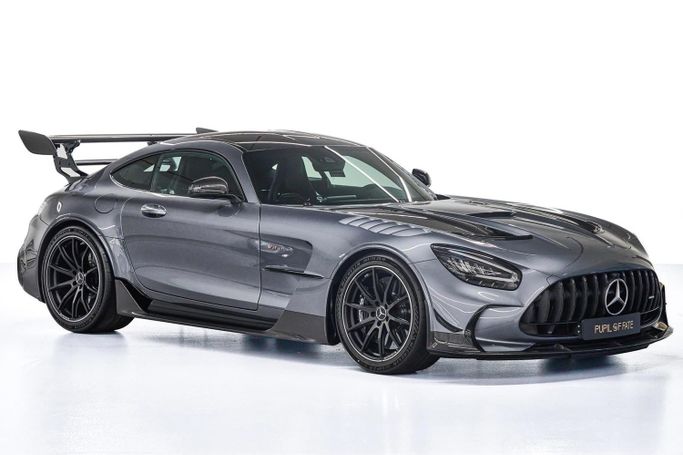 Новый Mercedes-Benz AMG GT Black Series I Рестайлинг, 4.0 л, 2021 в Дубае от PUPIL OF FATE MOTORS Серый цвет. GCC | AUTO.AE