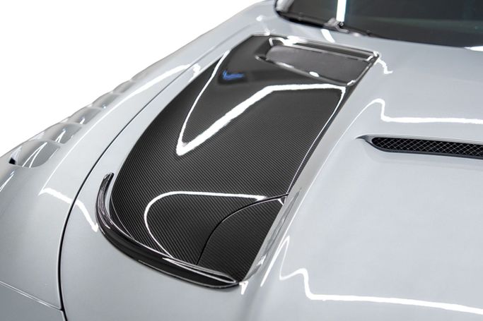 Подержанный Mercedes-Benz AMG GT S I Рестайлинг, 4.0 л, 2021 в Дубае от PUPIL OF FATE MOTORS Серебристый цвет. Европейская | AUTO.AE