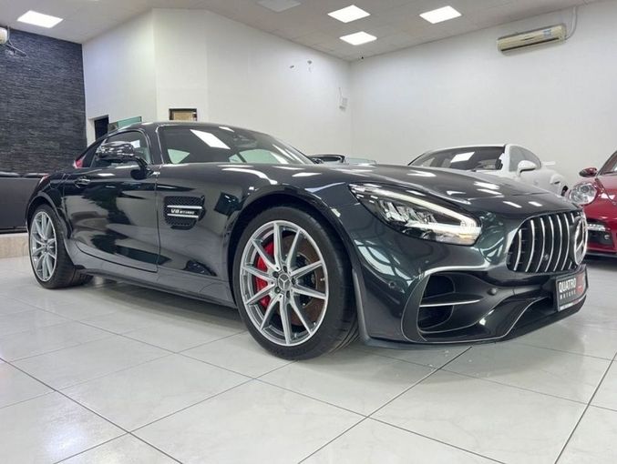 Used Mercedes-Benz AMG GT S I Facelift, 4.0 l, 2020 in Dubai by Quatro Motors, Black color.  | AUTO.AE