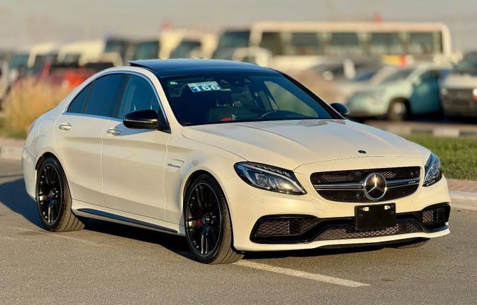Used Mercedes-Benz C-Class AMG 63 AMG S IV (W205) Facelift, 4.0 l, 2018 in Dubai by Saeed Auto, White color. Japanese Specs | AUTO.AE