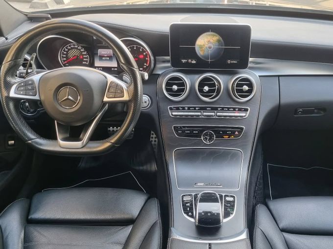 Подержанный Mercedes-Benz C-Class AMG 43 AMG IV (W205), 3.0 л, 2016 в Дубае от Saeed Auto Черный цвет. Японская | AUTO.AE