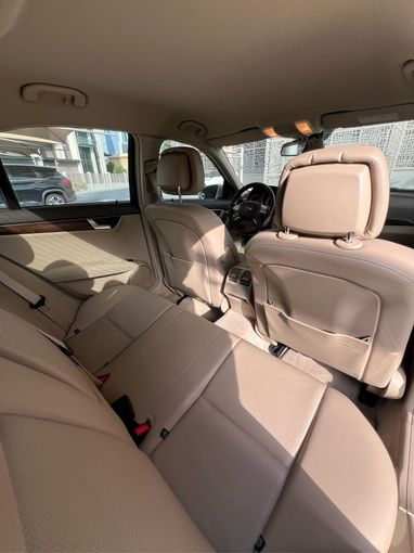 Подержанный Mercedes-Benz C-Class 180 III (W204) Рестайлинг, 1.6 л, 2013 в Дубае Белый цвет. GCC | AUTO.AE
