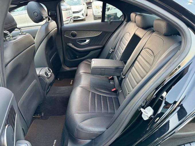 Used Mercedes-Benz C-Class 200 IV (W205), 2.0 l, 2016 in Dubai by Saeed Auto, Black color. Japanese Specs | AUTO.AE