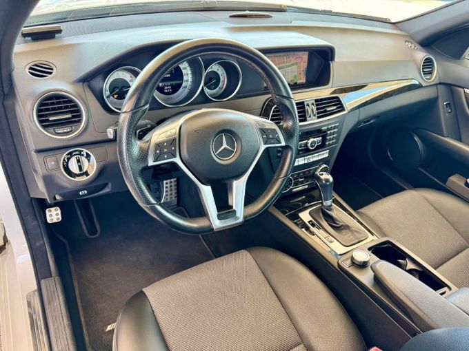 Used Mercedes-Benz C-Class 350 III (W204) Facelift, 3.5 l, 2013 in Dubai by Saeed Auto, White color. Japanese Specs | AUTO.AE