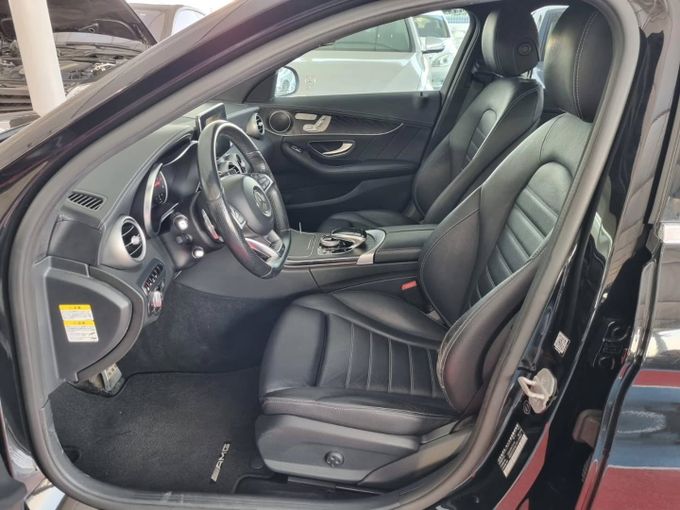 Подержанный Mercedes-Benz C-Class 200 IV (W205), 2.0 л, 2016 в Дубае от Saeed Auto Черный цвет. Японская | AUTO.AE
